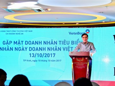 Ông Bùi Xuân Đông - Giám đốc Vietinbank Nghệ An phát biểu tại buổi gặp mặt