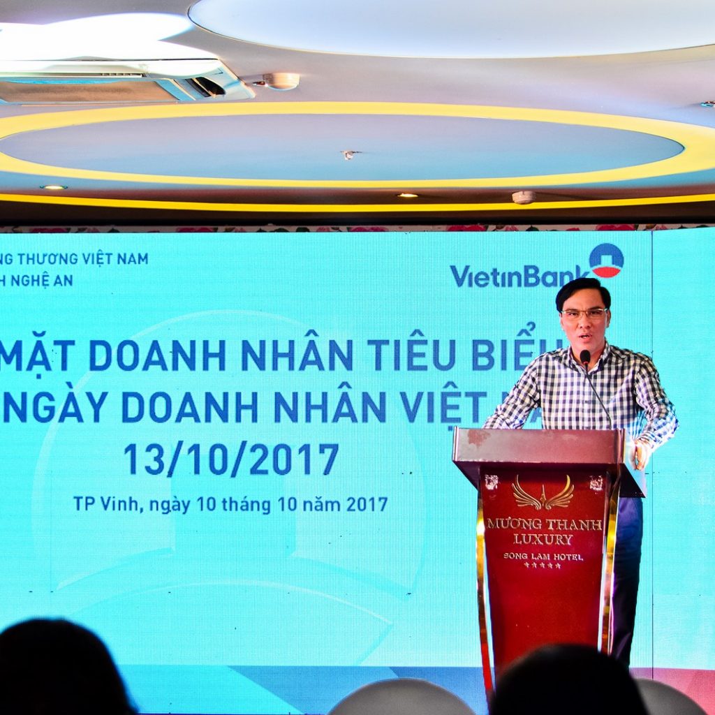 Ông Bùi Xuân Đông - Giám đốc Vietinbank Nghệ An phát biểu tại buổi gặp mặt