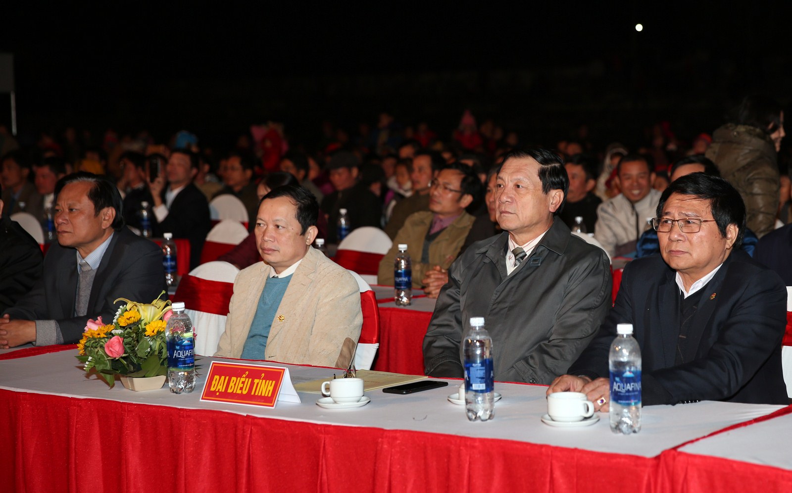 Các đại biểu tham dự đêm hội.