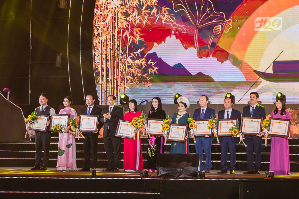 H20 Event – Liên hệ 0988663466